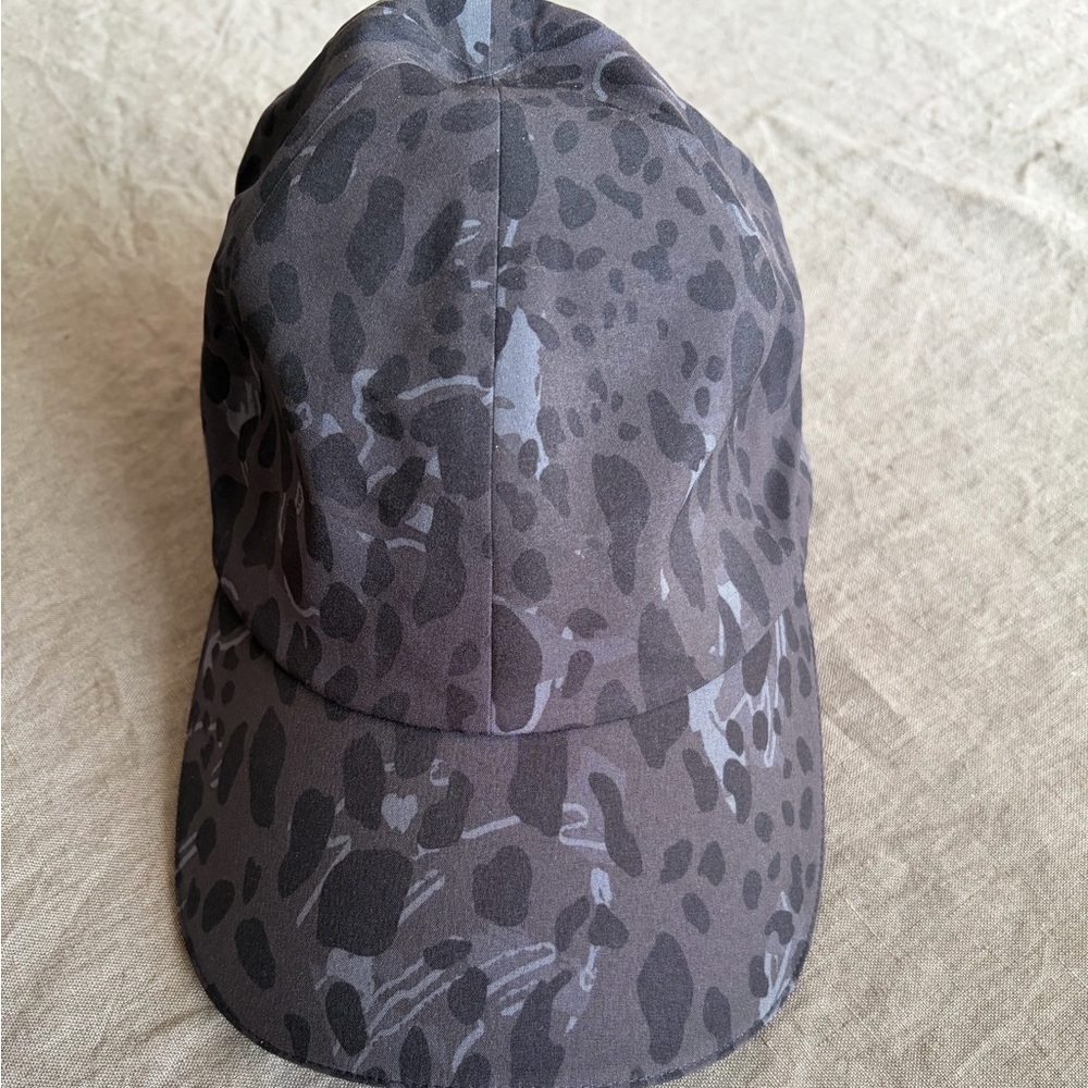 Lululemon Fast and Free Ponytail Hat